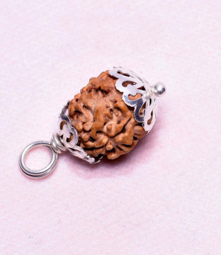 SILVER SIX MUKHI PENDANT